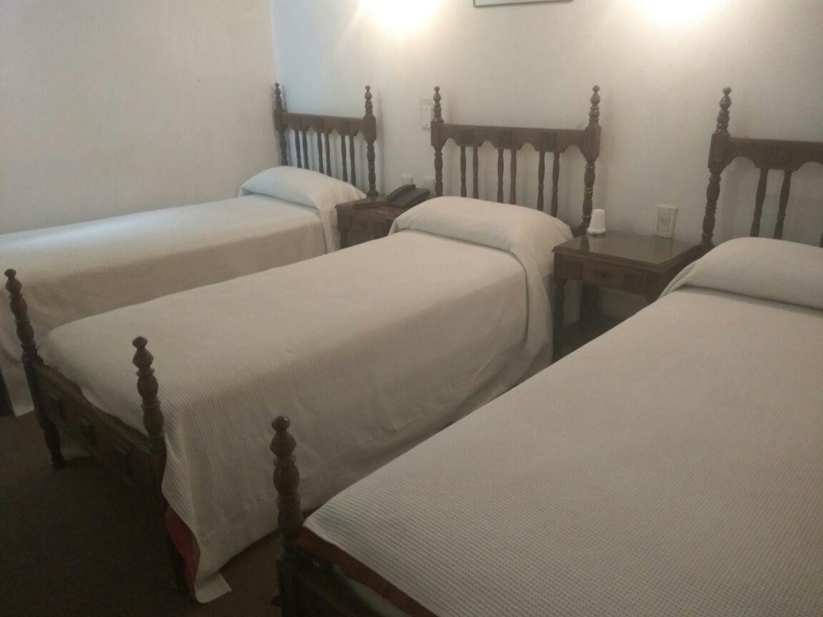 Emperatriz Hotel Familiar サンタフェ エクステリア 写真